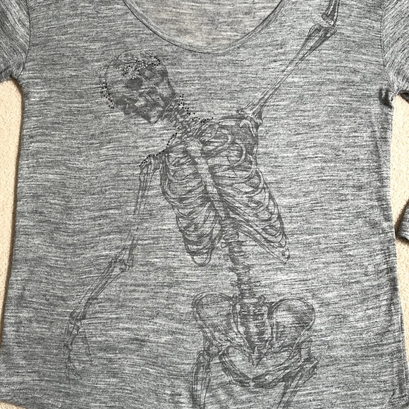 Zara slub knit 3/4 sleeve tee with skeleton print & rhinestone detail. Size USM - Picture 3 of 6